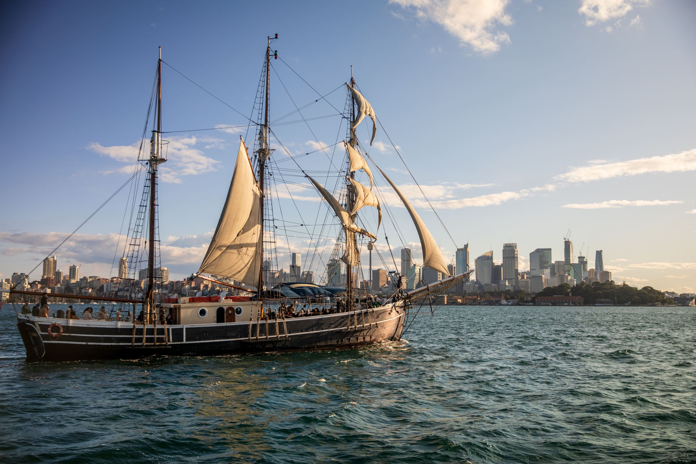 Pirate Ship Sydney: An Adventure For The Whole Family - Sydney